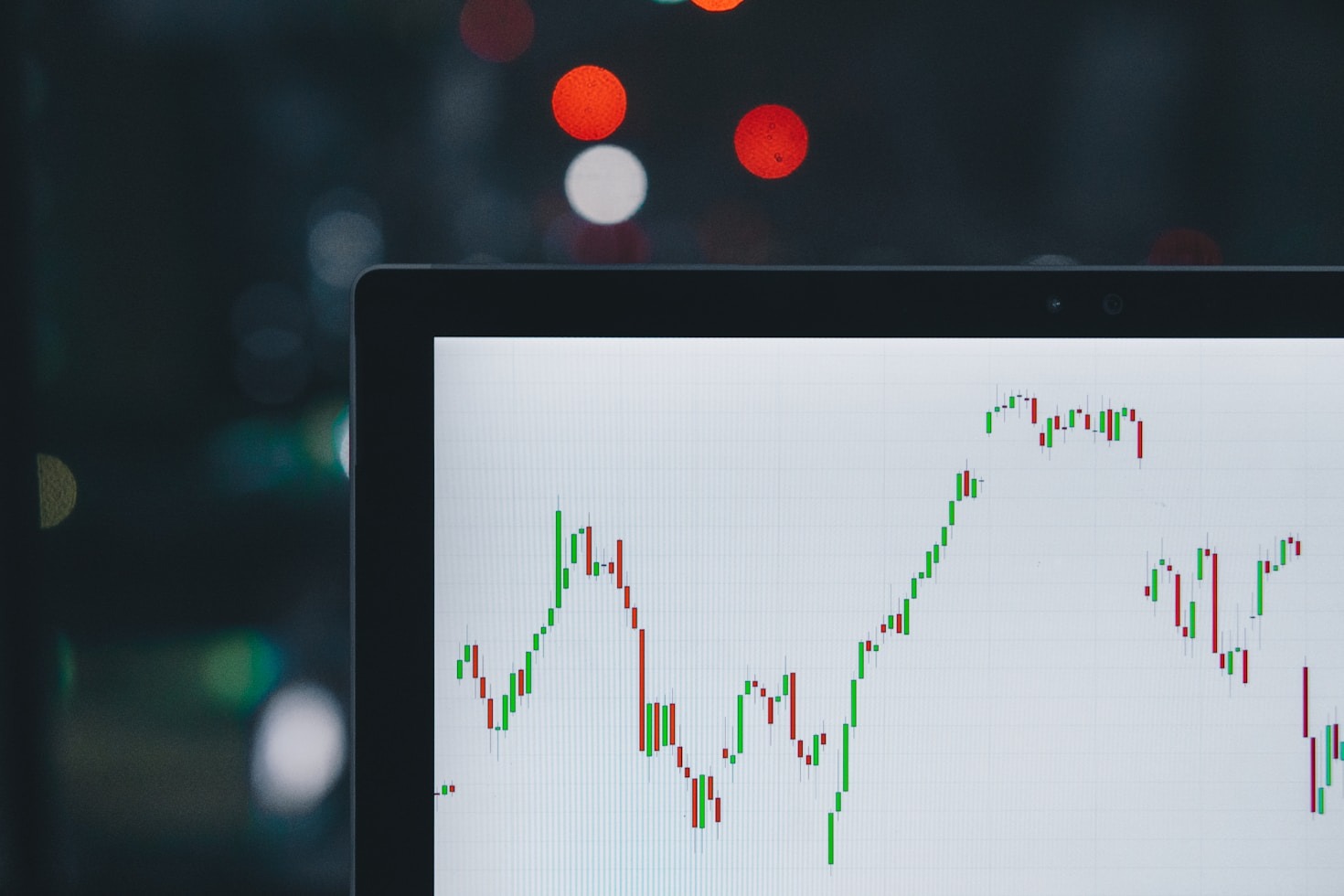 Building Wealth: The Power of Smart Investment Choices
